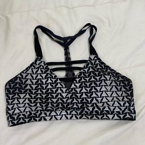 VICTORIA SPORT sports bra